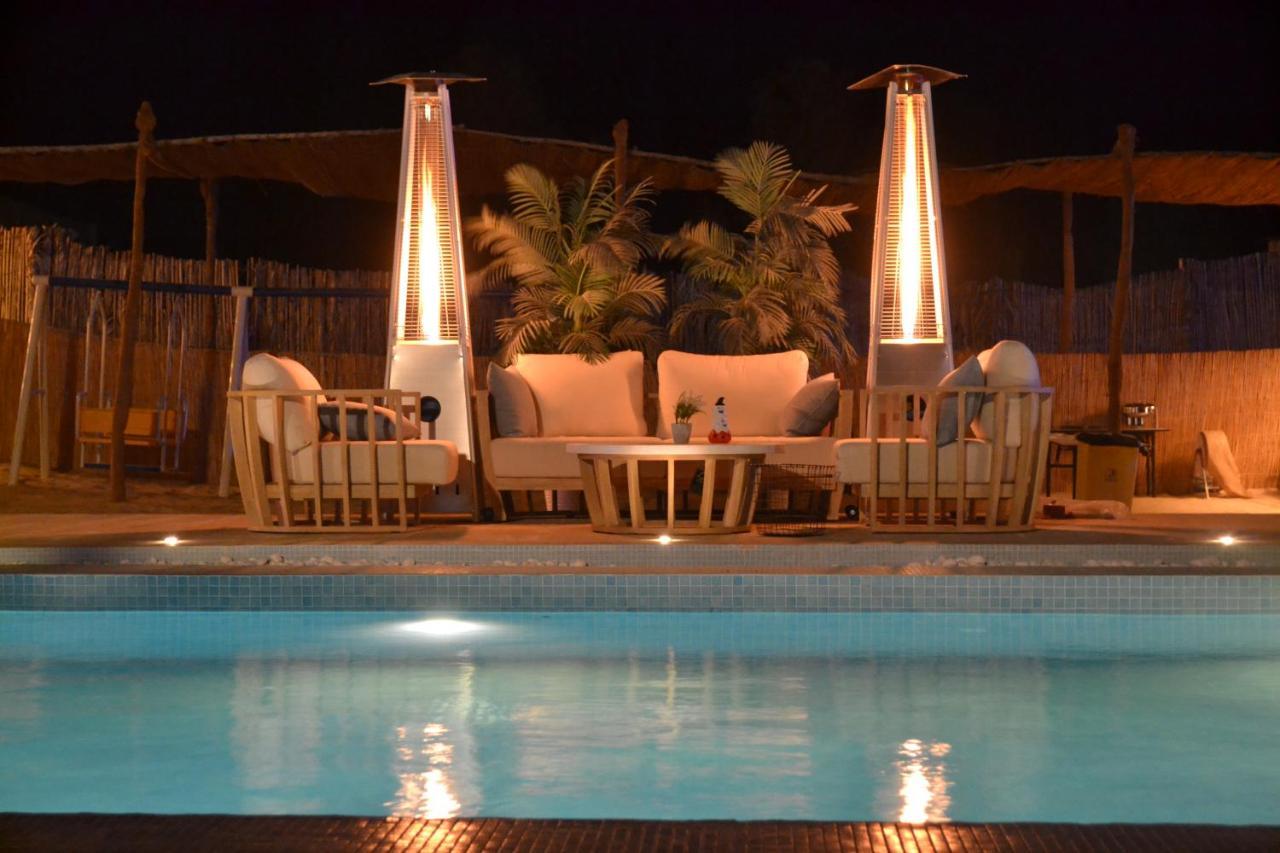 Farm Lebanon Guest House Abu Dhabi Bagian luar foto
