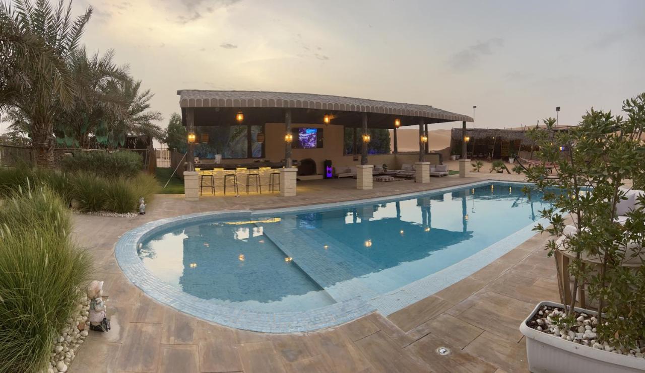 Farm Lebanon Guest House Abu Dhabi Bagian luar foto